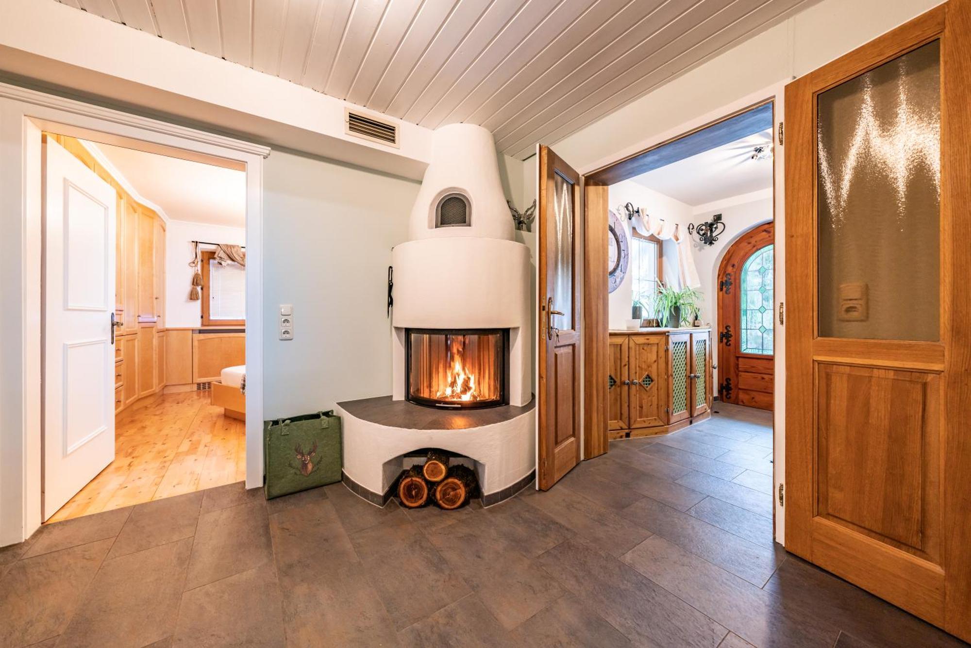 Landhaus Seiringer Apartments Finkenberg Bagian luar foto